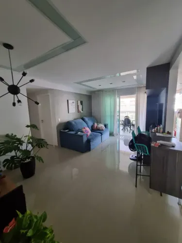 Apartamento para venda tem 70 metros quadrados com 2 quartos