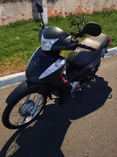 Vendo Biz ES 125 ( Preto Fosco )
