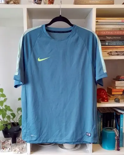 camisa nike - tamanho m