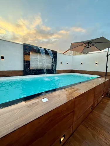 Casa Temporada com 2 Piscinas - kit churrasco sex 9h a dom 17h -Até 10 Pessoa arcondiciona