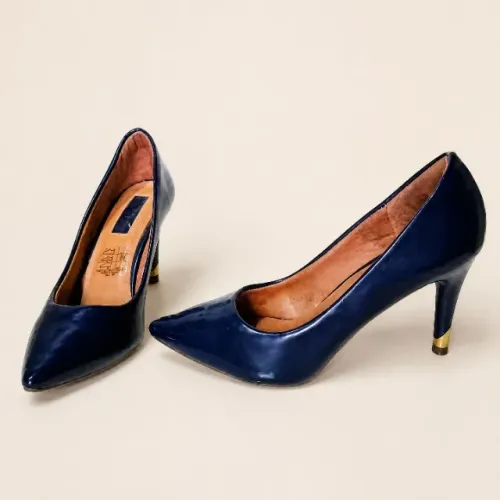Scarpin Bico Fino Verniz Azul | Tamanho 34