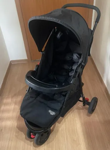 Carrinho de Bebê Cosco Kids Toffy Preto Absoluto - Excelente Estado