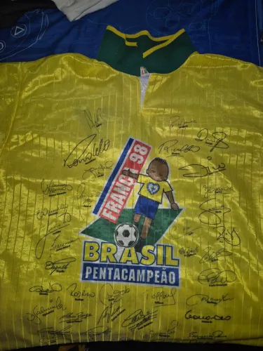 Camisa brasileira pentacampeão