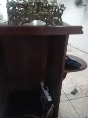 Pulpito para igrejas todo em madeira indenizado 