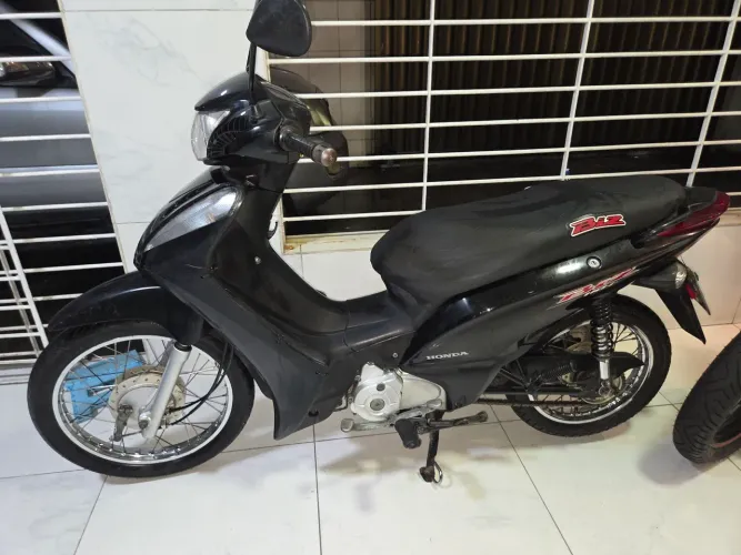 Biz 110 2016 emplacada 2026