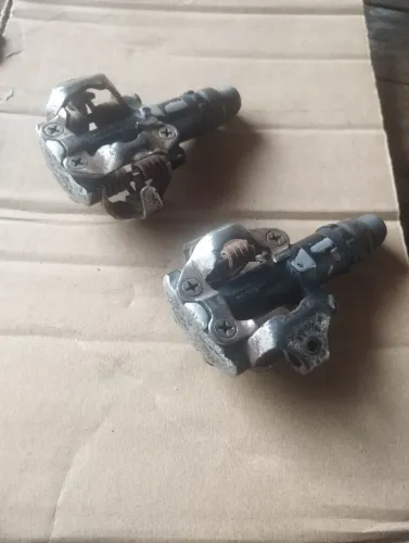 Pedal Clip Shimano PD-M520- Usado