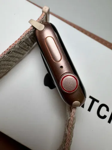Apple Watch SE GOLD com GPS + Cellular 40mm