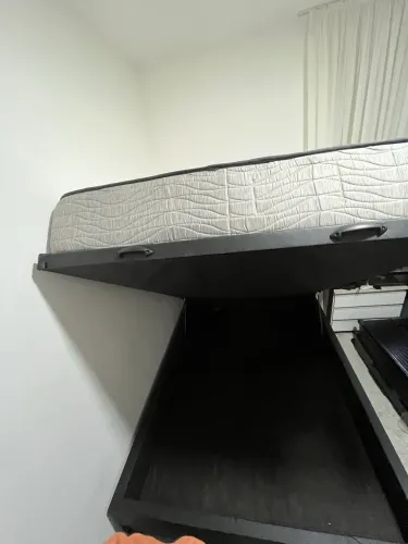 Cama baú de casal preta
