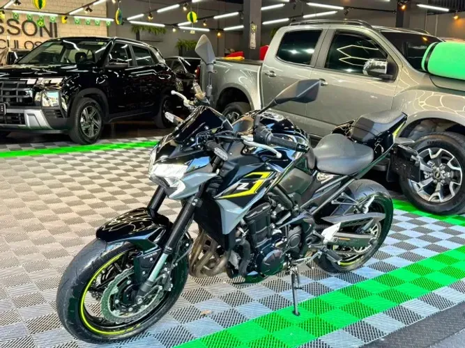 Kawasaki Z 900