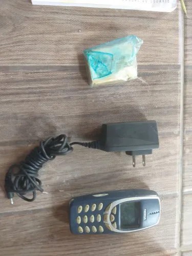 Celular antigo Nokia 3320