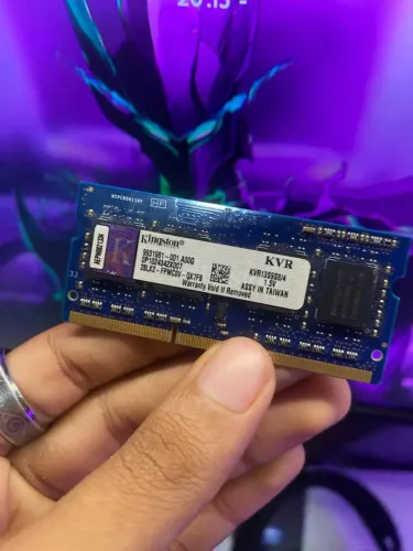 memória RAM 4GB DDR3