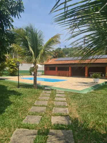 GRANJA PARA FINS DE SEMANA, FERIADOS E EVENTOS EM FILGUEIRAS-JF
