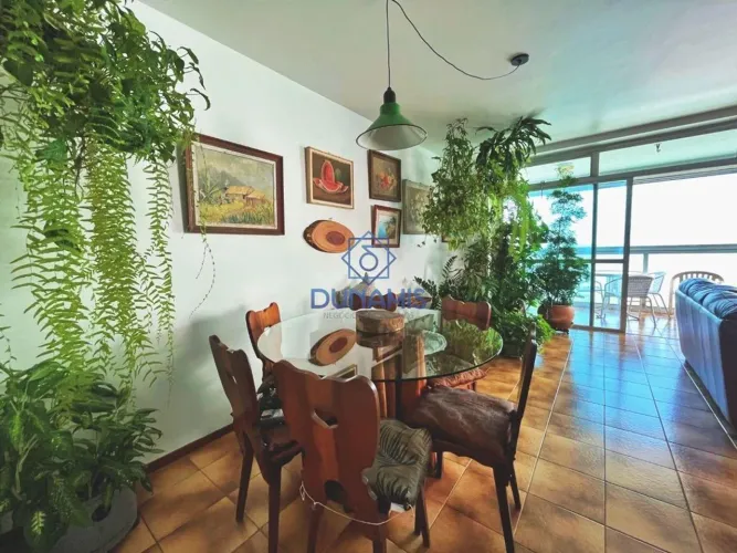Apartamento à Venda em Vila Luis Antônio, Guarujá - SP