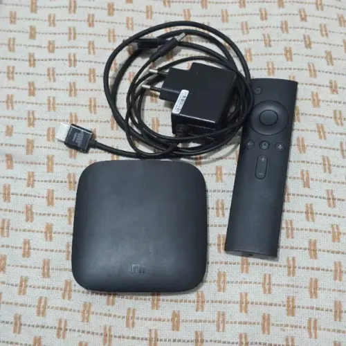 Xiaomi Mi Box 3 4K - Transforma TV em Smart (Android TV Original)