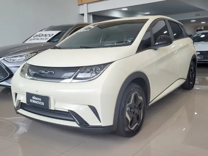 BYD Dolphin EV (Elétrico) 2024