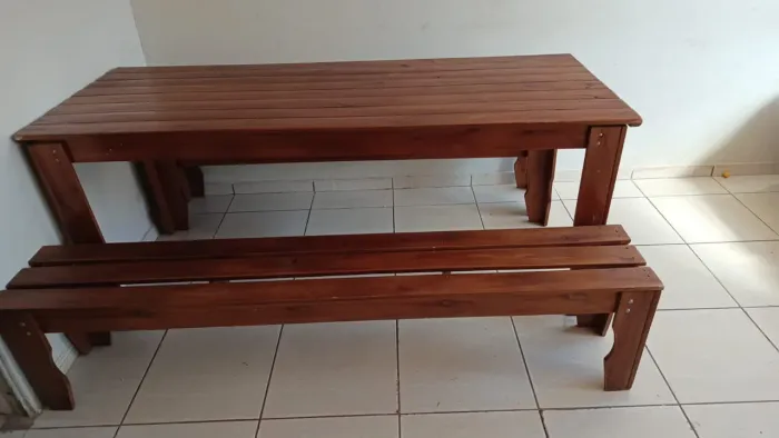 Mesa Grande de Madeira
