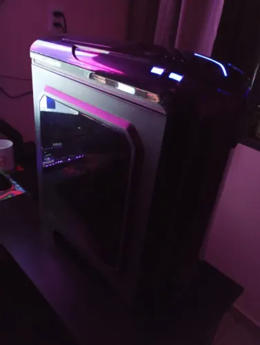 PC gamer + tv 39 polegadas junto