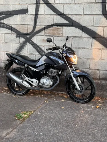 Honda CG Fan 160 toda original sem detalhes