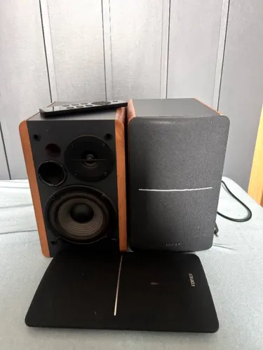 Caixa de som 42W RMS, Bivolt, para Home Audio R1280DBs EDIFIER