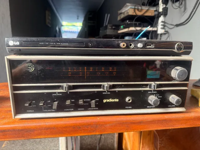 Receive Gradiente SR 900
