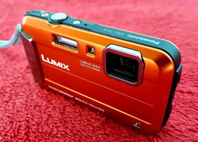 Câmera Panasonic Lumix DMC-TS25 Laranja