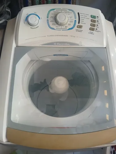 Vendo Máquina de lavar roupas Eletrolux 10kg