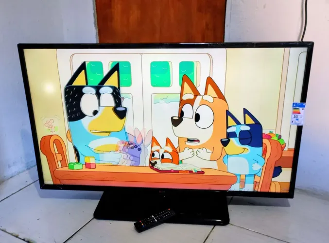 Tv 50 LG smart 3d cinema perfeita toda original