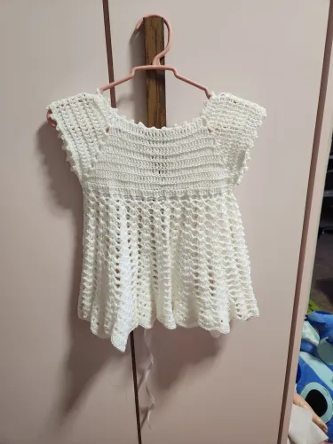 Vestido de Croché branco para bebê