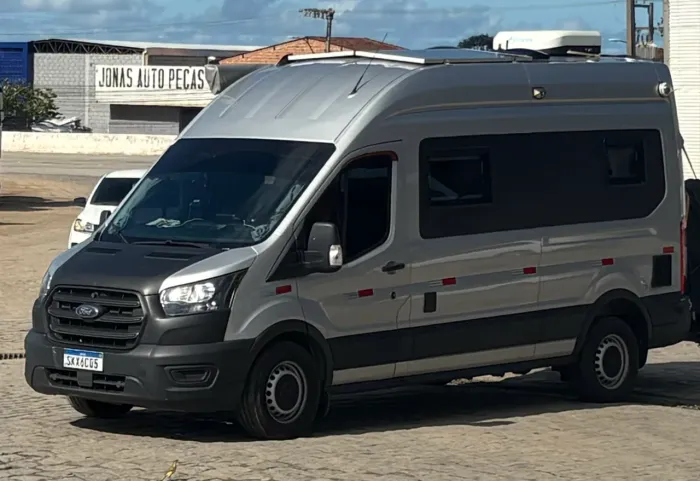 Ford Transit Furgão 2.0 Longo Turbo Diesel 2023