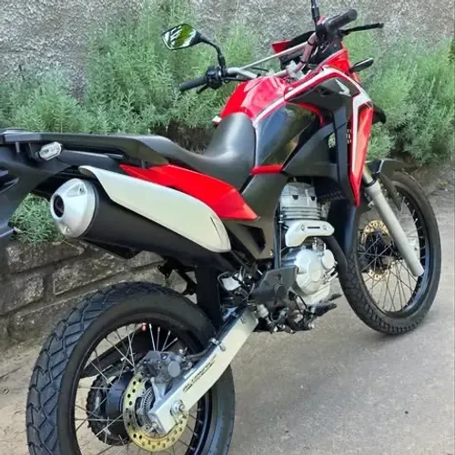 XRE 300 RALLY DISPONÍVEL