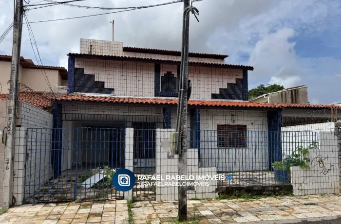 Casa com 06 dormitórios para alugar, 365 m² por R$ 3.758/mês - Cambeba - Fortaleza/CE