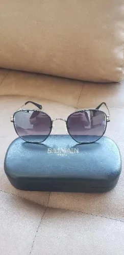 Óculos Balmain