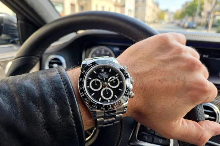 Rolex Daytona preto