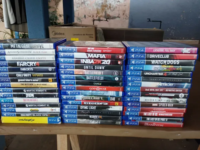 Jogos de PS4 impecável, valores abaixo 