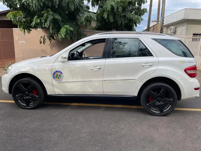 Mercedes-Benz ML-350 3.0 V6 4X4 Diesel 2011