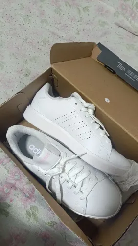 Tênis Adidas novo