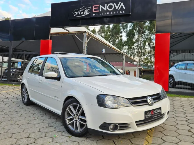 Volkswagen Golf Sportline 1.6 MI Total Flex 8V 4P 2013