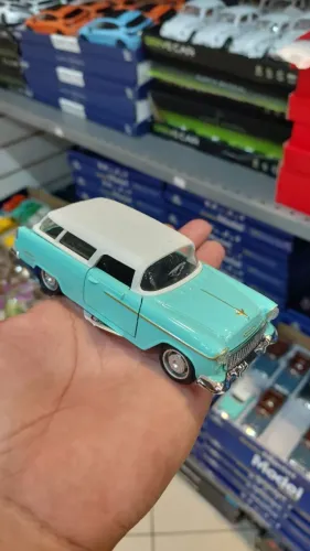 Miniaturas de automoveis colecionaveis