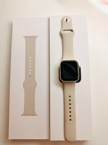 Apple Watch SE 2ª geração/GPS - 40mm. Cor: Starlight
