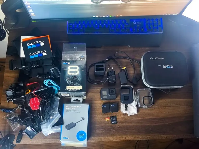 GOPRO HERO 8 (COMPLETO) [Adaptador, Acessórios e cartão 512GB]