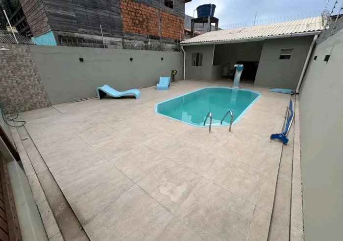 Imóvel com 3 quartos a venda na Marambaia