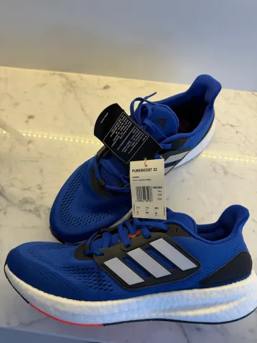 tênis de corrida adidas pureboost 22 com NF novo e sem uso 44br