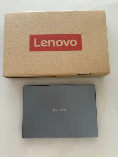 Notebook Lenovo ideapad slim 3 15IRH10 NOVÍSSIMO