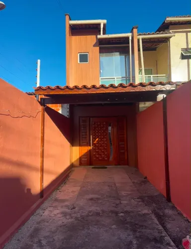 Casa 2 Suítes com Ar-Condicionado para Locação no Coaçu Fortaleza/CE