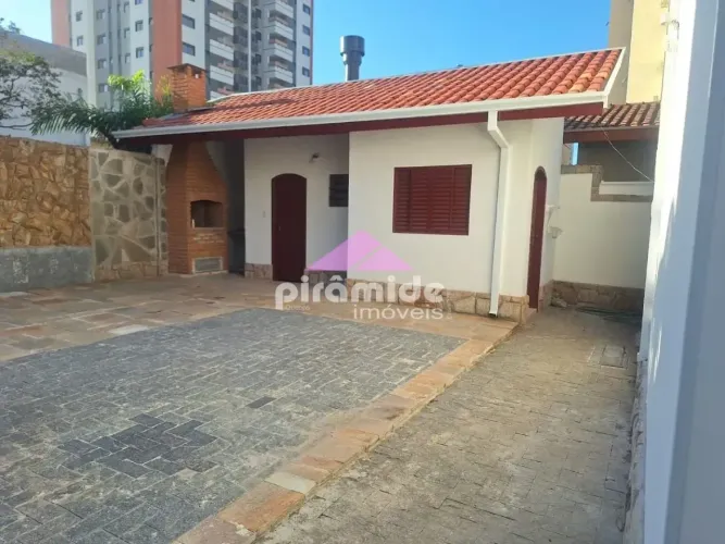 Casa locação, 301 m² por R$8.500,00 - Vila Ema - São José dos Campos/SP