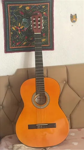 Violão acústico Giannini 