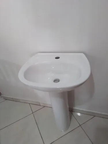 Pia para banheiro só 90 reais