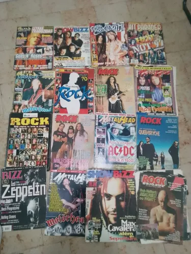 Lote revistas de rock brigade, metal Head, metal massacre, Aerosmith + posters de BRINDE
