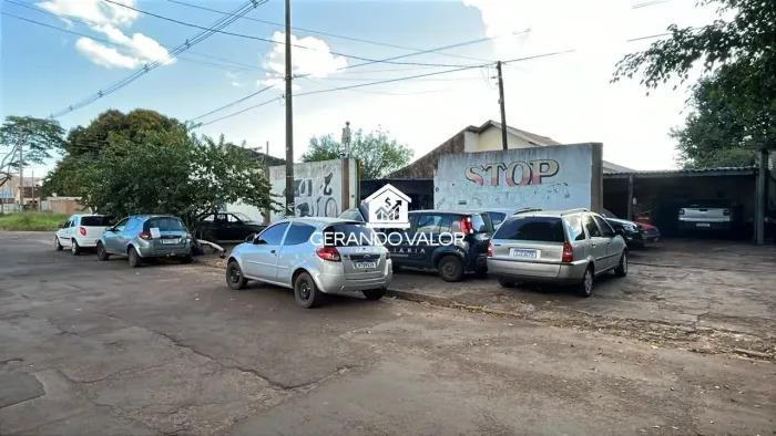 Terreno de Esquina - Excelente Localização Alto Potencial Comercial