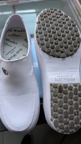 Sapato branco Soft Works 36